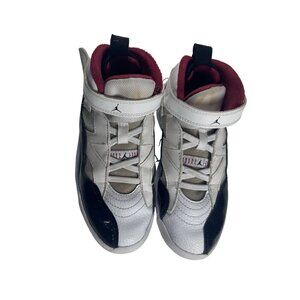 Nike Air Jordan Jumpman 2 Trey Basketball Shoes Size‎ 1Y YWhite/Black/Red